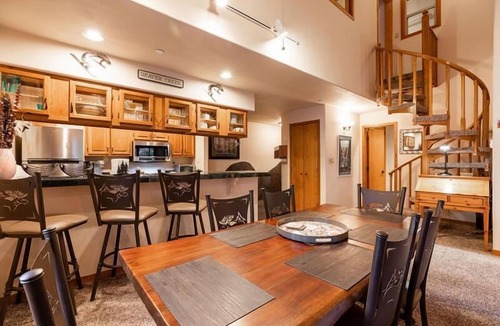 Beaver Creek Condo | Townsend Place Beaver Creek Ski-In/Out