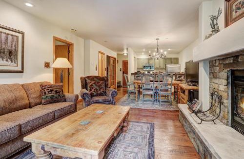Beaver Creek Apartment | Townsend Place with Ski In Ski Out Access