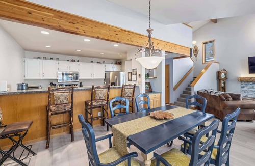 Edwards Condo | Trail Ridge Retreat – Sleeps 8
