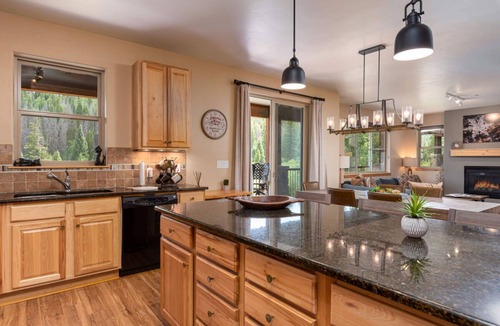 Winter Park Condo | Trailhead Lodges 514 | Stellar Views from Balcony | Walk To The Best Restaurants