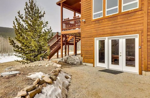 Warm Springs Cabin | Tranquil Fairplay CO Cabin: Scenic National Forest Trails & Views