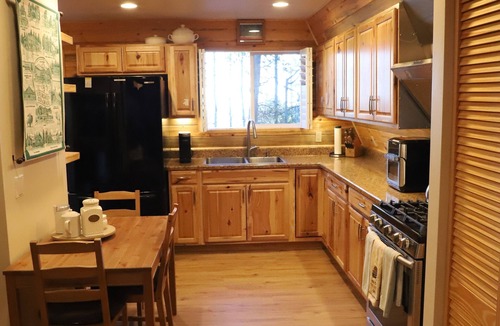 Evergreen House | Tranquil & idyllic 3BR/2BA, A-Frame Cabin, w/WiFi in beautiful Evergreen,