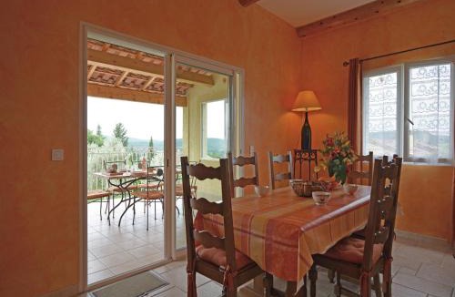 Saint-Laurent-de-Carnols Villa | Tranquil Villa with Pool View