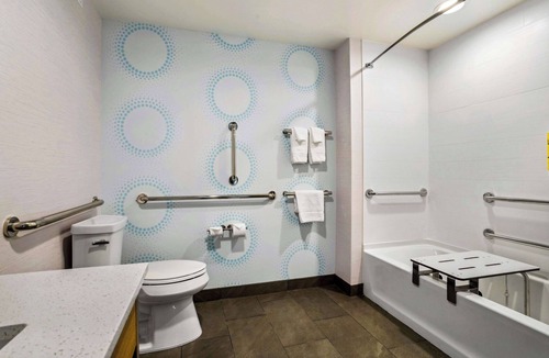 Southeast Colorado Springs Hotel | Tru By Hilton Colorado Springs Airport
