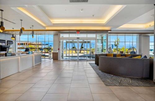 Southeast Colorado Springs Hotel | Tru By Hilton Colorado Springs Airport