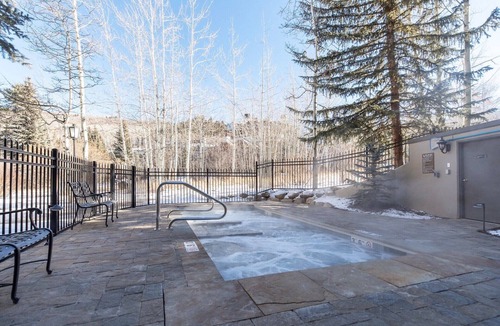 Beaver Creek Condo | TRUE Ski-in/out, walk 2 Village.1364 sf, 2 Kings, 3rd floor units large, BEST .