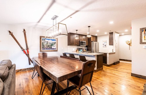 Four O'Clock Condo | True ski-in/ski-out on 4o'clock Run, walk to town!