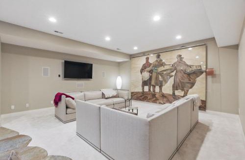 Flagstaff House | Two bedroom condo with steam sauna and billiards