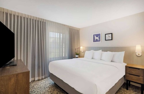 Lone Tree Hotel | Two Spacious Suites Near Park Meadows w/Pool Access | Complimentary Breakfast