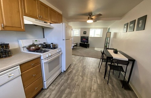 Athmar Park Apartment | Uber Charming 1bd/1bth on the Park in Delightful Denver!