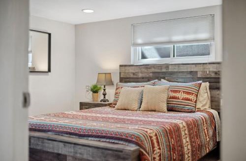 Berkley House | Unique & Spacious House Steps From Regis