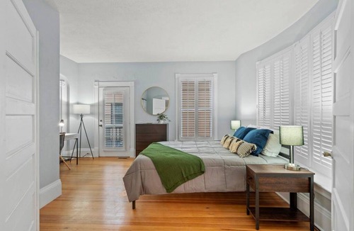 Central Colorado Springs Apartment | Unit 1 - 431 N Wahsatch Ave, COS · Heart of Downtown COS, Mountain Views, 1890s Home!