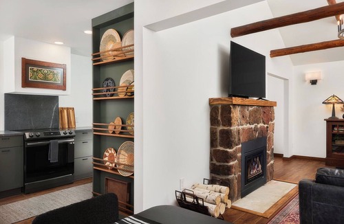 Cascade-Chipita Park House | Unwind and Rejuvenate: Discovering the Retreat at Rockies Ranch