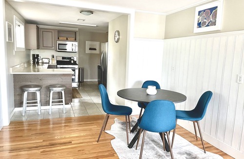 Lafayette Cottage | Updated, 2 Bedroom Cottage, close to Boulder