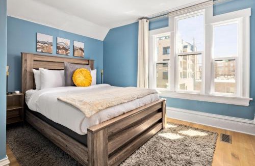 Highland House | Updated Central LoHi Home - Large Yard - 32nd Ave