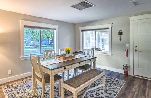 Fruita House | Updated Fruita Cottage - 1 Block to Downtown!
