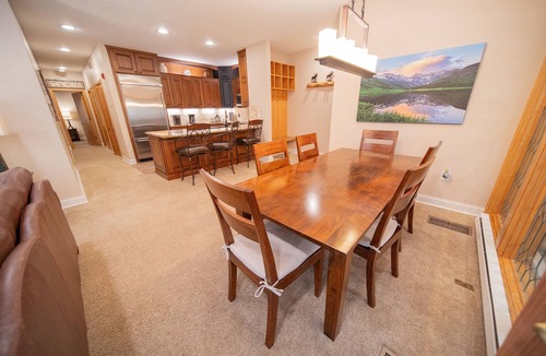 Mountain House Condo | Updated Luxury Condo with a quick walk to lift