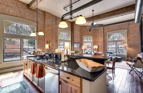 Ouray Condo | Updated Rustic-Chic Condo on Ouray's Main Street!