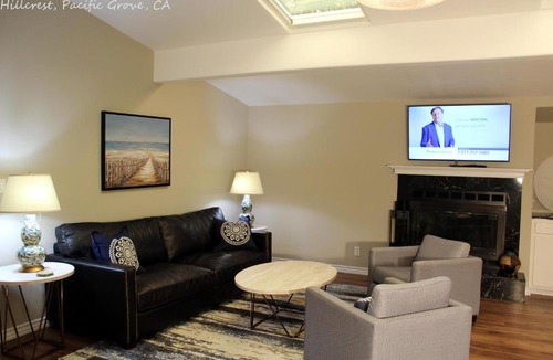 Pacific Grove House | Updated Three bedroom Pacific Grove home