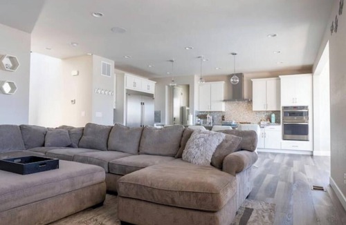 Castle Rock House | Upgraded Cozy, Spacious Family Friendly Home