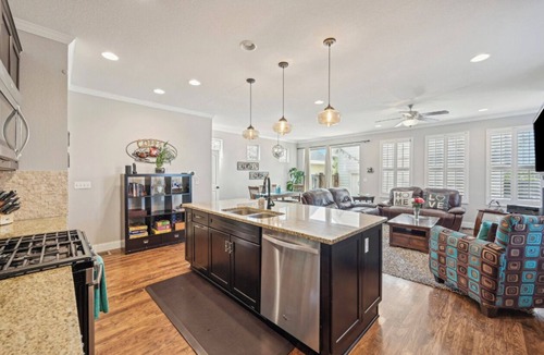 Northfield House | Upscale, Spacious Farmhouse in Central Denver