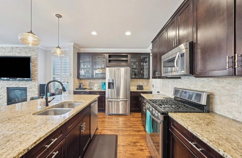 Northfield House | Upscale, Spacious Farmhouse in Central Denver