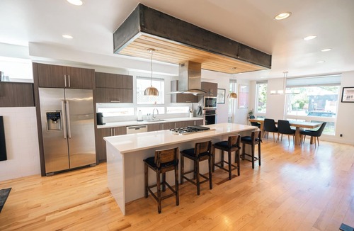 Sloan Lake House | Upscale Townhome in SloHi, Minutes From Downtown, 4BR, Kid Friendly