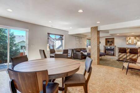 Cheyenne Meadows House | 272 m² House ∙ 4 bedrooms ∙ 10 guests