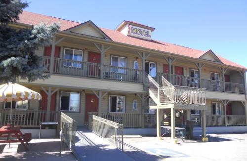 Fountain Hotel | Ute Motel