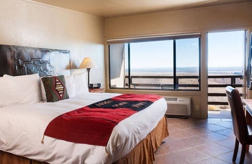 Mesa Verde National Park Hotel | Vacation Starts Here! Dining, Access to National Park Right Outside Property