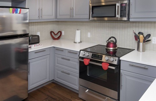 Vail Condo | Vail 21 | Remodeled 2BR Condo in Lionshead Village | Steps from Gondola