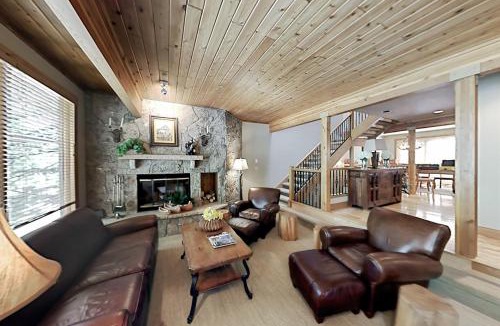 Vail House | Vail Golf Club 38