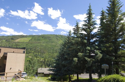 Vail Condo | Vail Studio Condo Private Balcony, Loft, HSB312