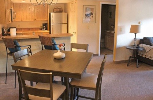 Edwards Condo | Vail Valley Condo-Downdown, Pool/Hot Tub, Ski, Bike, Fish, Restaurants, Movies