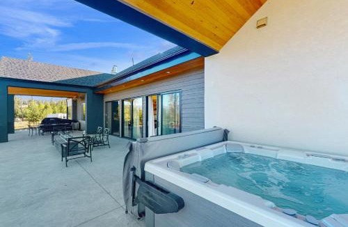 Granby House | Valley View Retreat | Main House