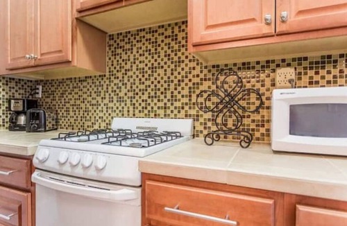 Curtis Park Apartment | Victorian Schoolhouse Apartment 2 blocks from RiNo Unit 2