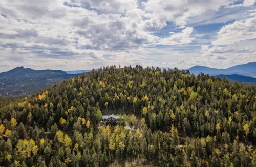 Conifer Mountain and Meadows Villa | VIEWS! Hot tub, barrel sauna, arcade, axe throwing