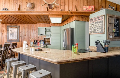 Evergreen Cabin | VIEWS PanoramicvSauna Hot Tub Mountain House the VIEW HAUS'18 mins to Red Rocks!