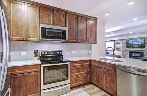 Peak 9 Apartment | Village at Breckenridge Wetterhorn 3204 Condo