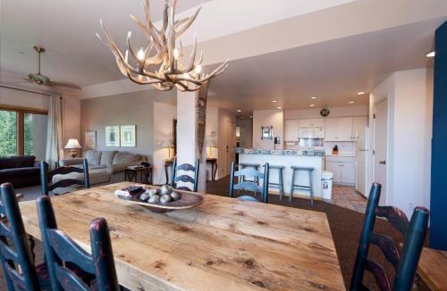 Purgatory House | Village Center 405