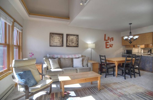 Durango Condo | Village View Vista (#26) | Near FLC, Town, Trails & Golf - Pool & Hot Tub