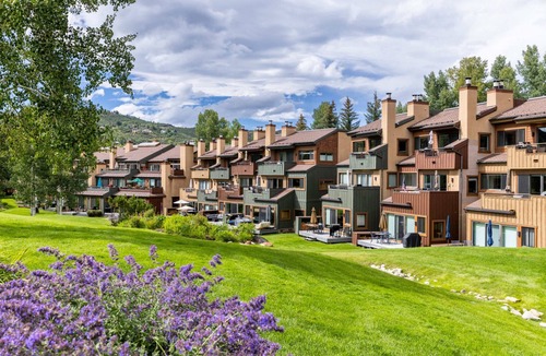 Snowmass Village Condo | Villas at Snowmass Club - 1202