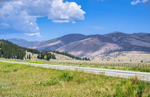 Creede House | Wagon Wheel Hideaway Near Fishing in Creede!