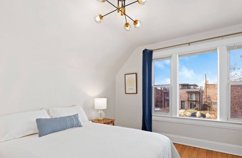 Speer House | Walk to Dining, Shops, Coffee, & More - Washington Park West