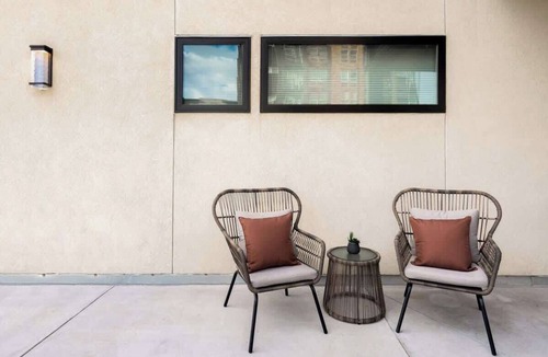 Jefferson Park Condo | Walk to Gameday | Jefferson Park Condo | Tesoro