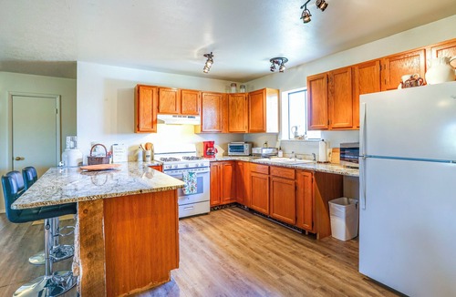 Walsenburg House | Walsenburg Vacation Rental w/Deck & Views!