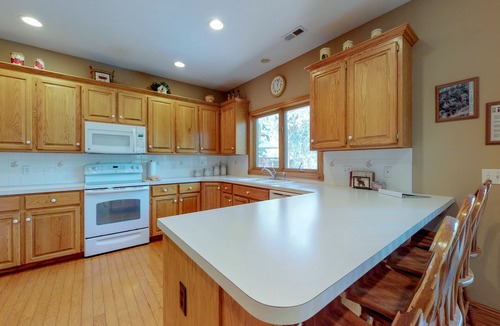 Estes Park House | Waterfront living near Estes Park w/furnished deck & river view