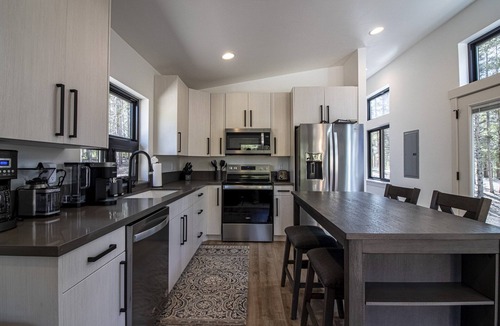 Leadville North House | Welcome to the Emerald Pines Escape!