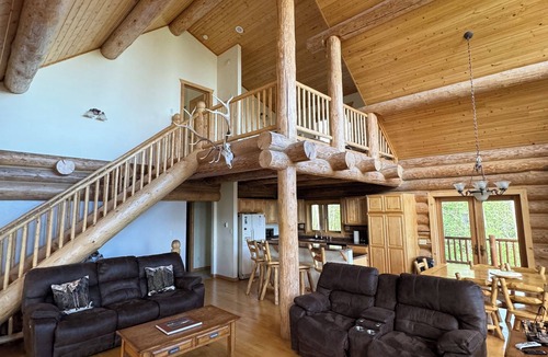Mesa Cabin | Welcome to the Mountains! Cozy Up in Our Cabin Retreat