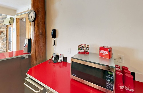 Tabernash House | Well-appointed home with home theater, radiant heat & private hot tub